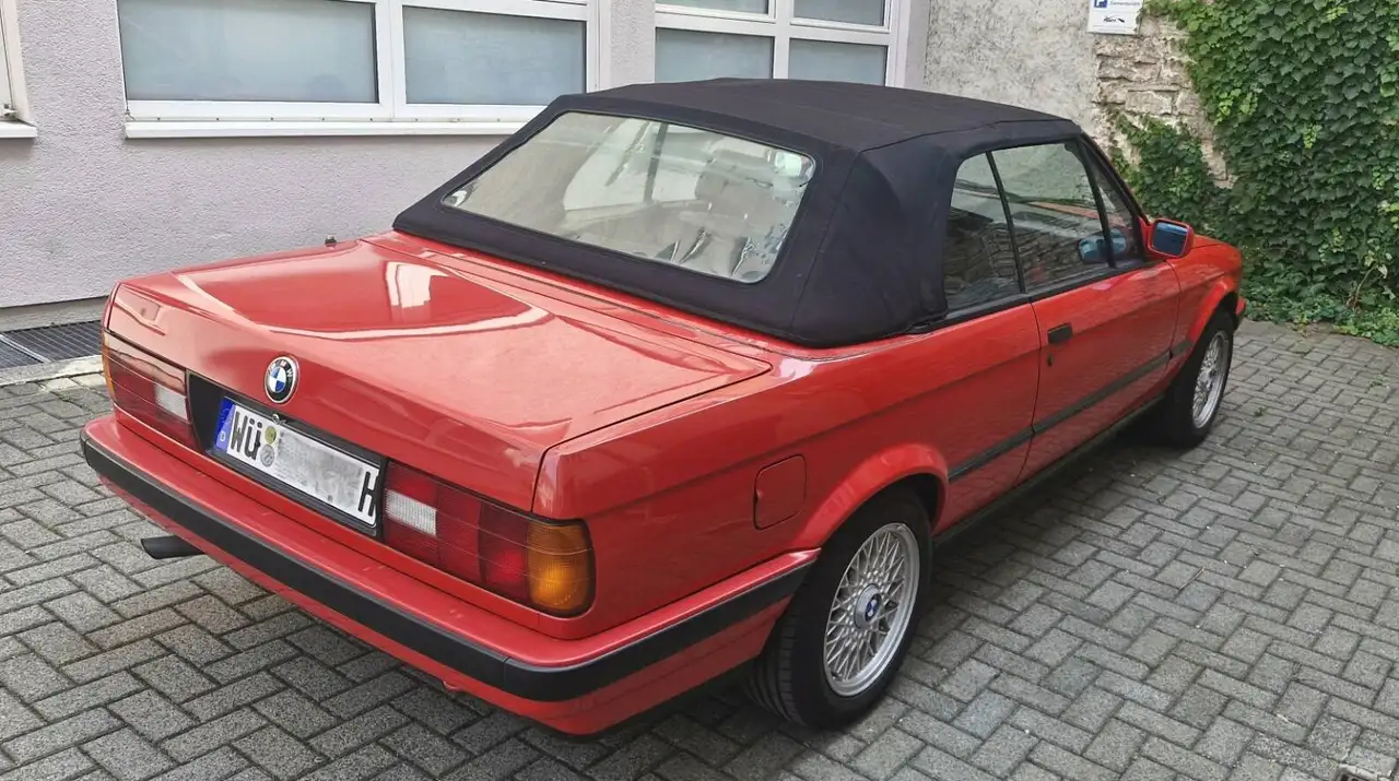 BMW 318i, foto 4