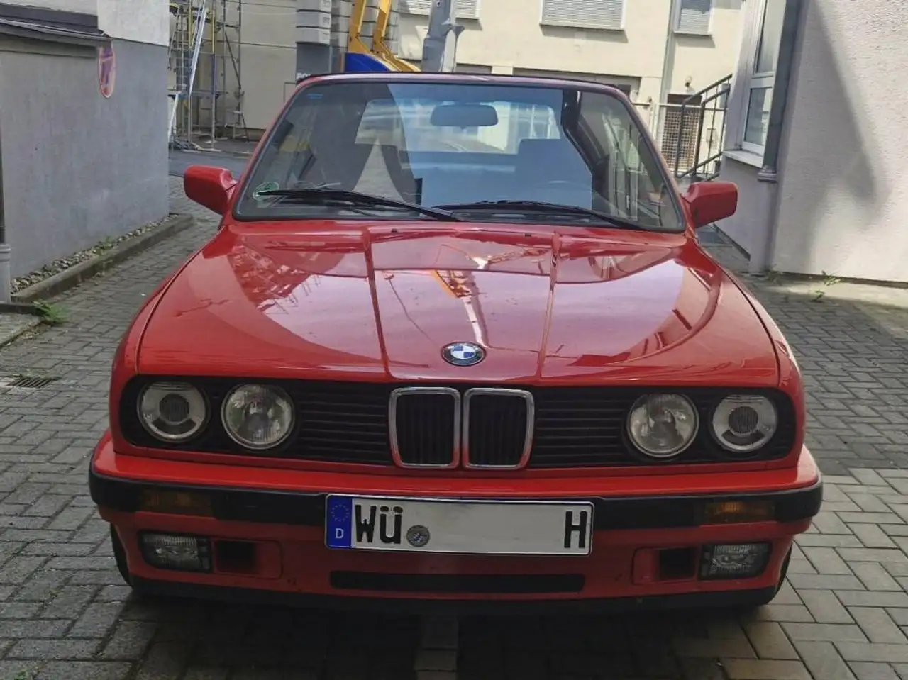 BMW 318i, foto 6