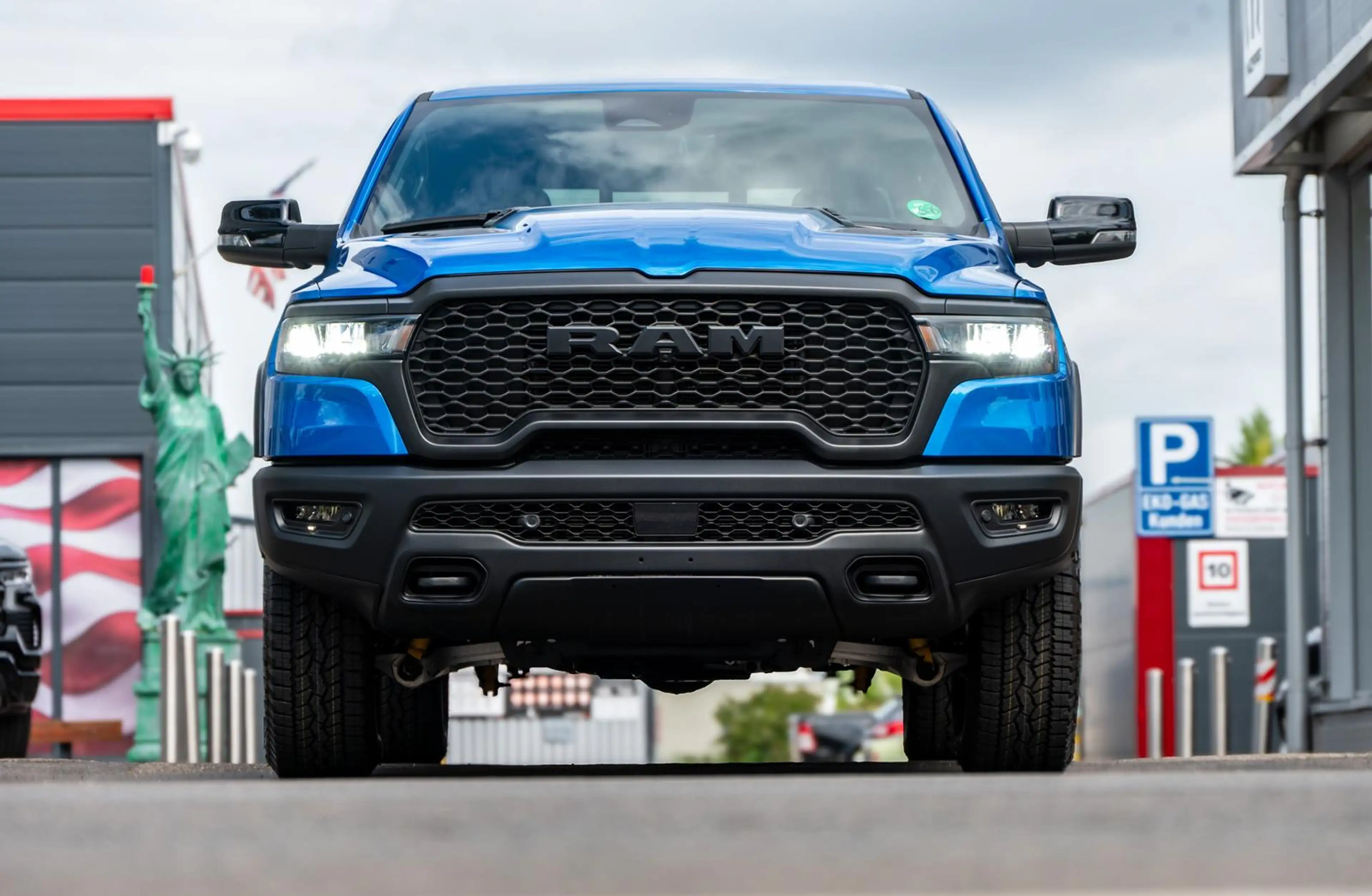 Dodge RAM Rebel Premium 3.0l,ACC,5 J. Garantie — photo 2