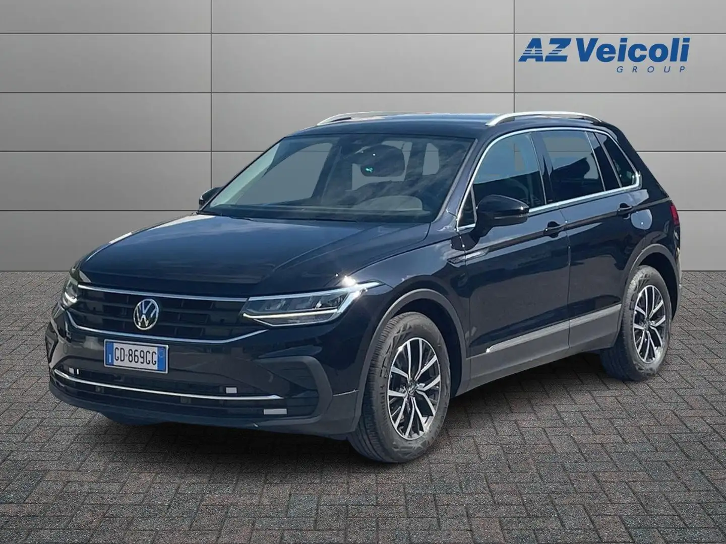 Volkswagen Tiguan Tiguan II 2021 2.0 tdi Life 122cv Nero - 2