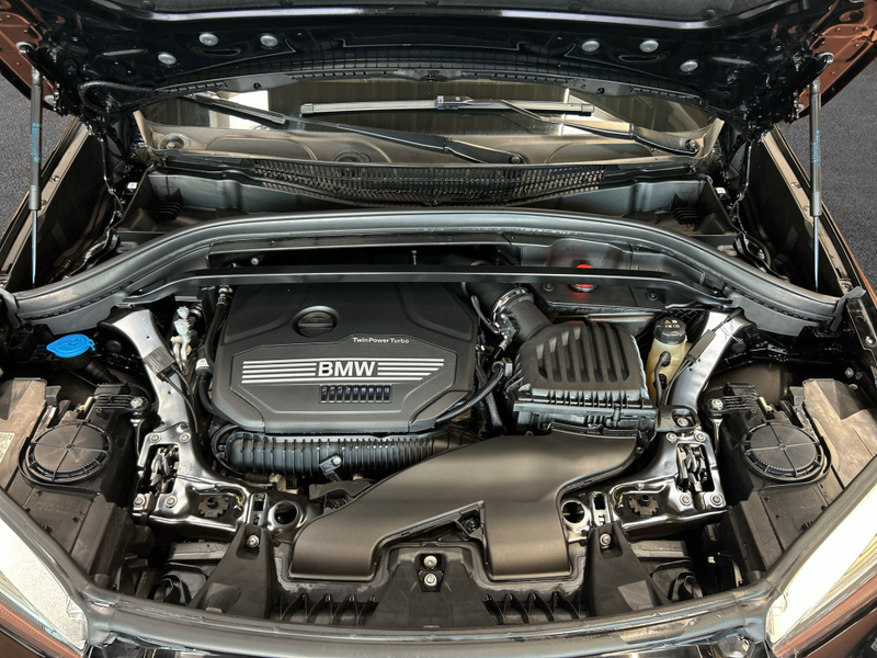 BMW X1 sDrive20i Aut. Advantage *Navi*SHZ* — photo 9