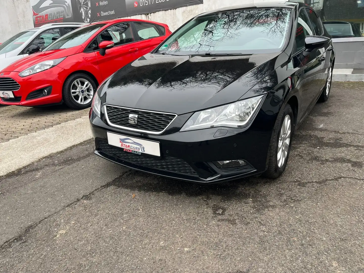 SEAT Leon Style Schwarz - 1
