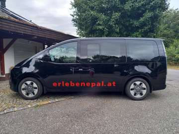 Staria Bus 2,2 CRDi Trend Line 4WD DCT Aut. Trend Line