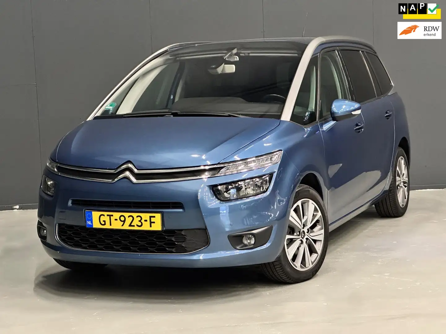 Citroen Grand C4 Picasso 1.2 PureTech Intensive 7-PERSOONS CAMERA/PDC/6-BAK Bleu - 1