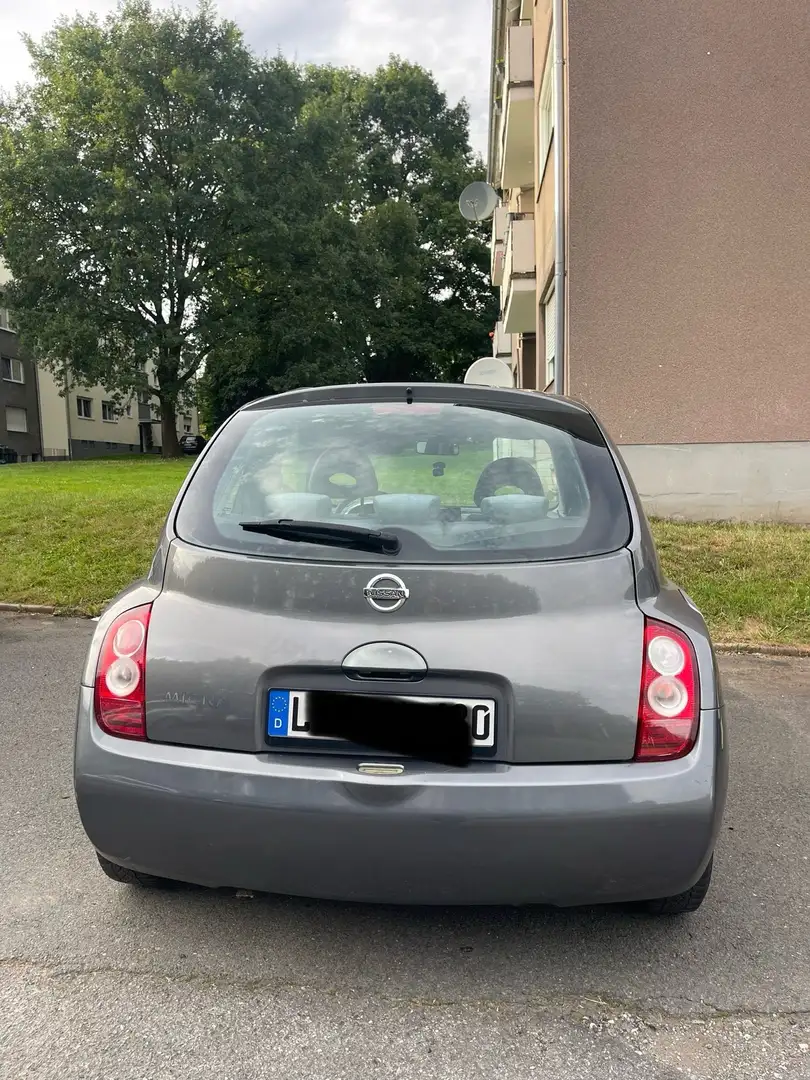 Nissan Micra 1.3 Elegance Braun - 2