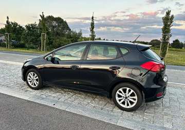 Cee'd 1.4i LX