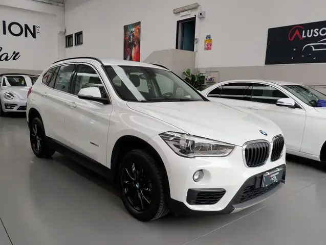 BMW X1 X1 sDrive18d xLine