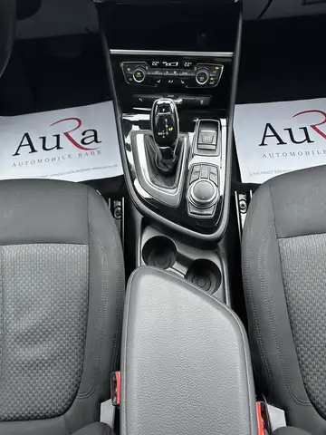 BMW 2 Series view 13