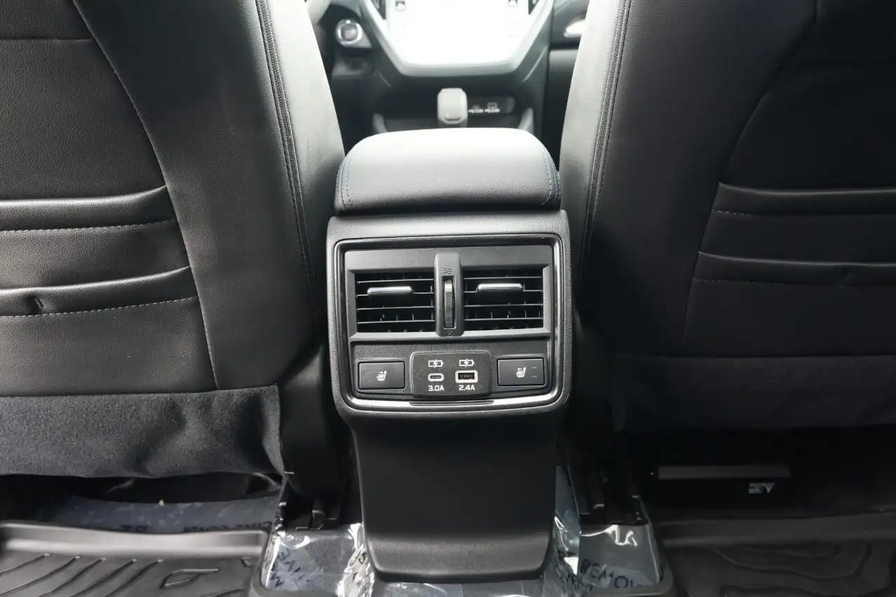 Subaru Forester photo Subaru Forester
