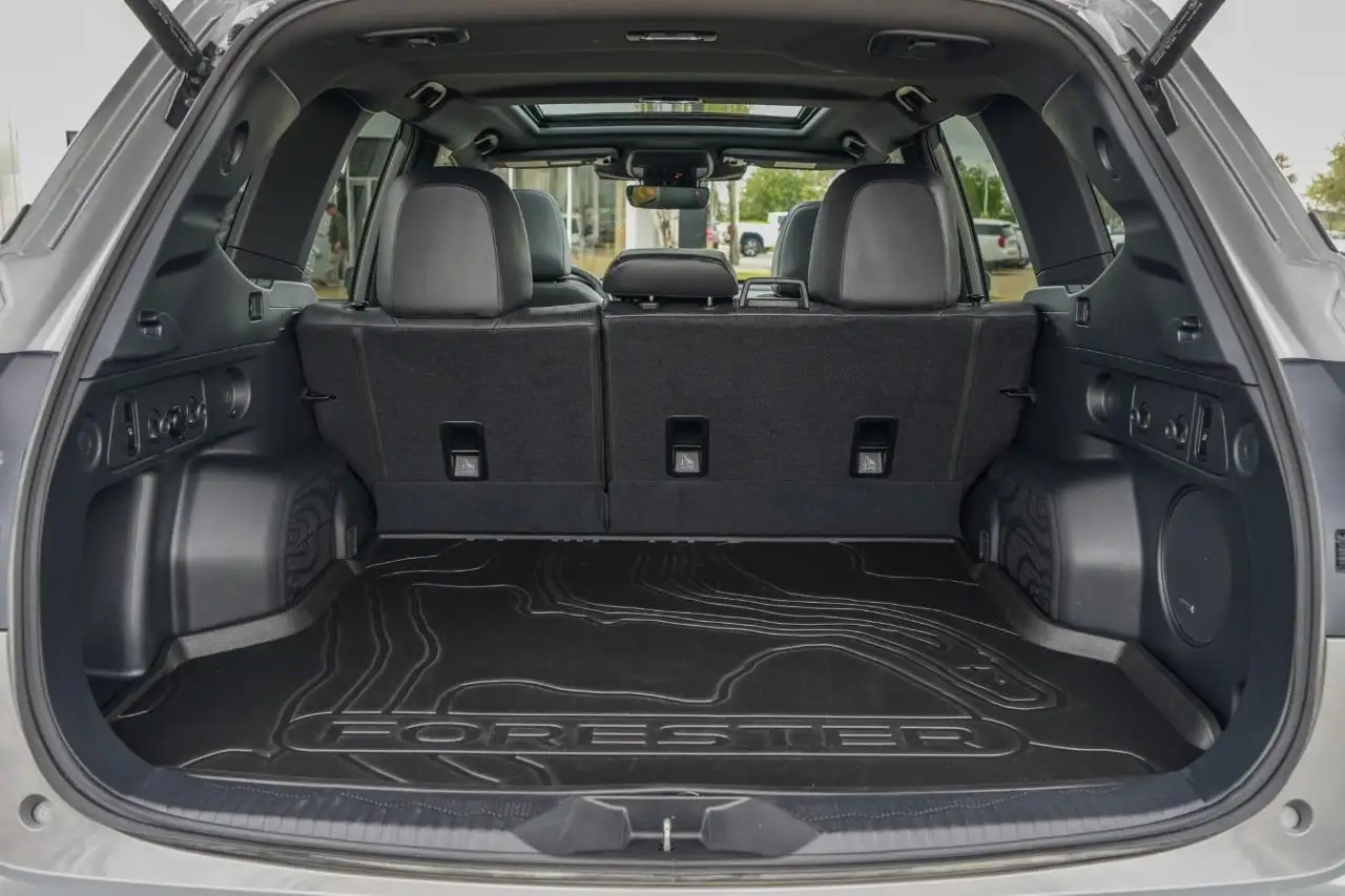Subaru Forester photo Subaru Forester