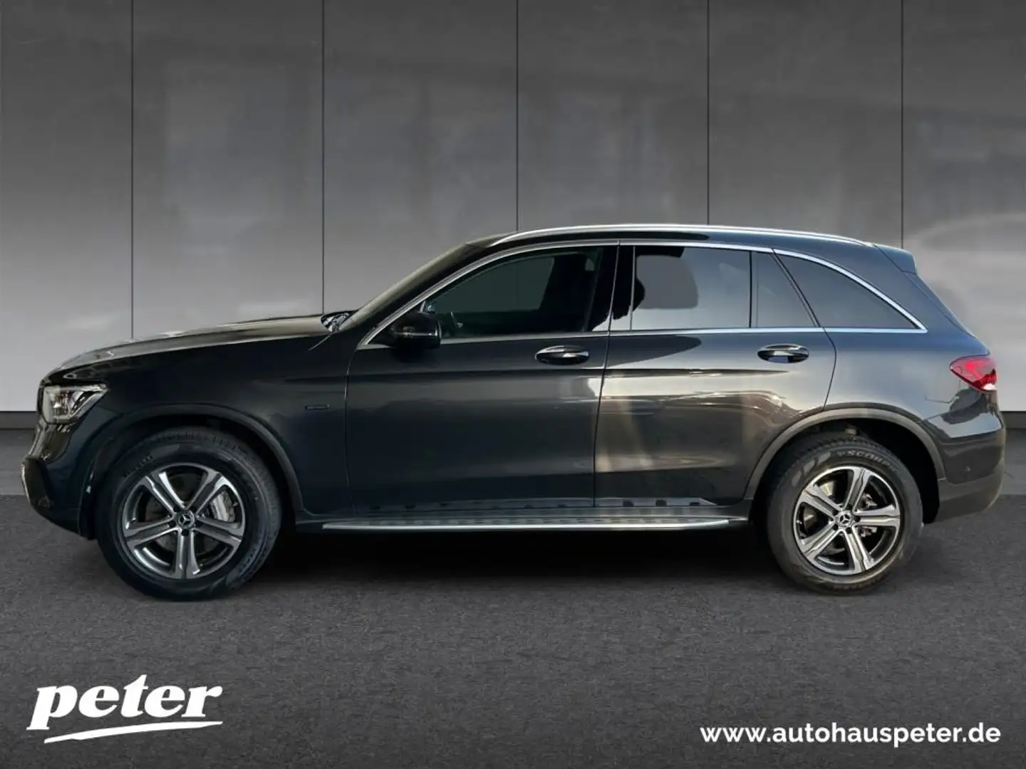 Mercedes-Benz GLC 300 de 4MATIC AMG Line Interieur, Offroad Grau - 2