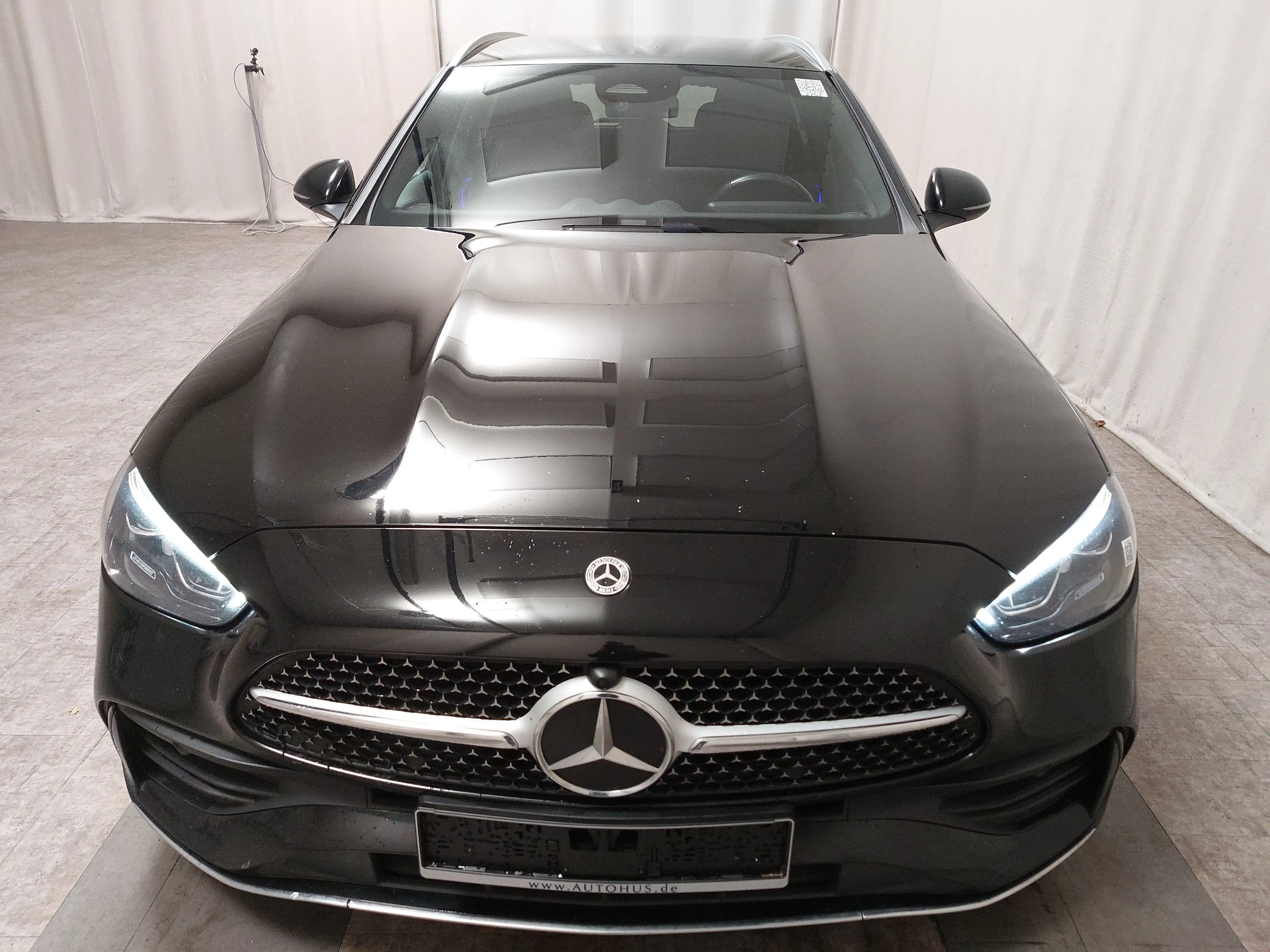 Mercedes-Benz C 220 d T AMG Line T-Leder Navi LED AHK — photo 9