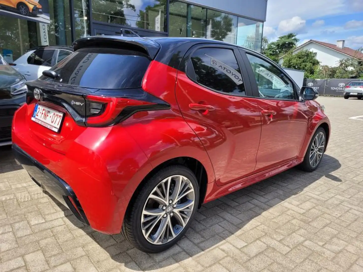 Toyota Yaris Style + Bitone Rot - 2