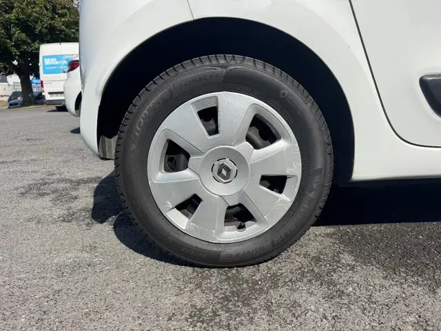 Renault Twingo view 27
