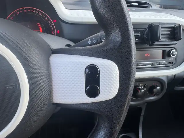 Renault Twingo view 15