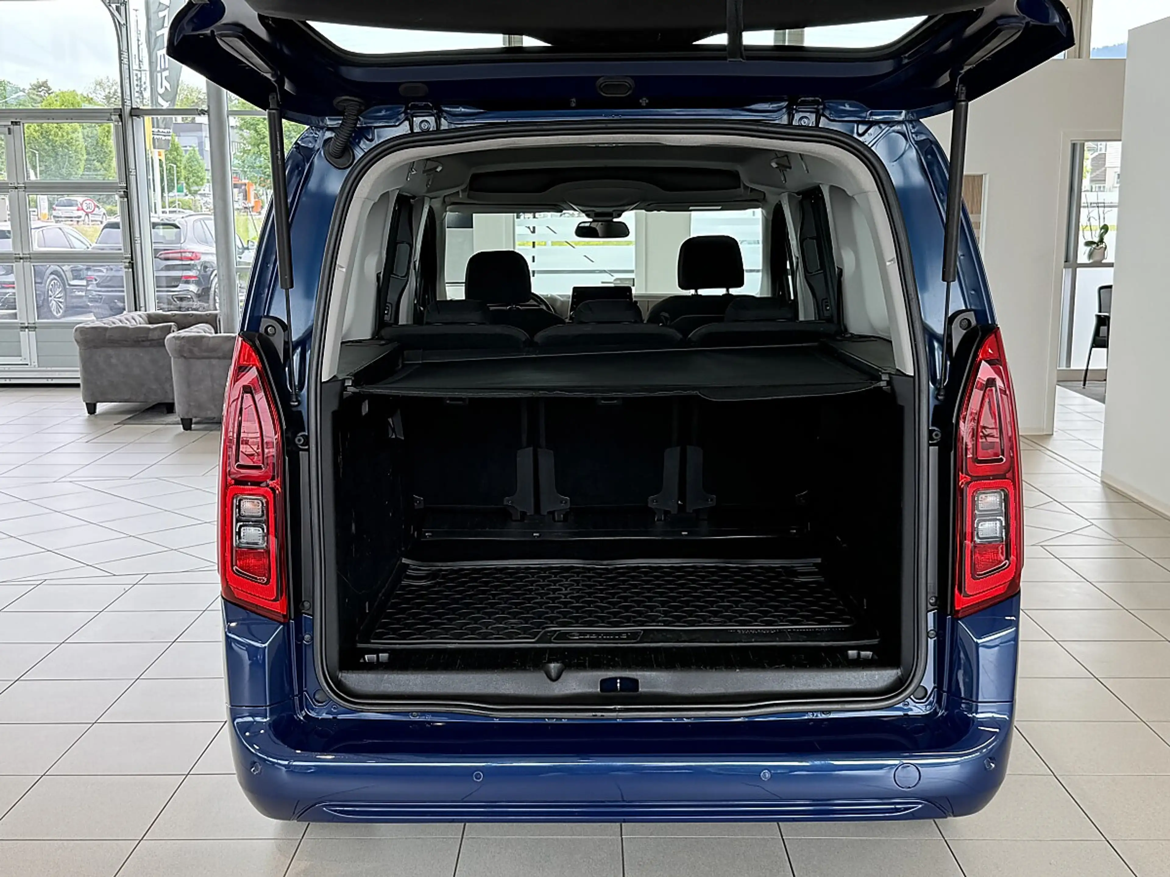 Opel Combo Life 1,5 CDTI XL L2H1 Edition Aut.*Kamera*Spur*Verke... — photo 6