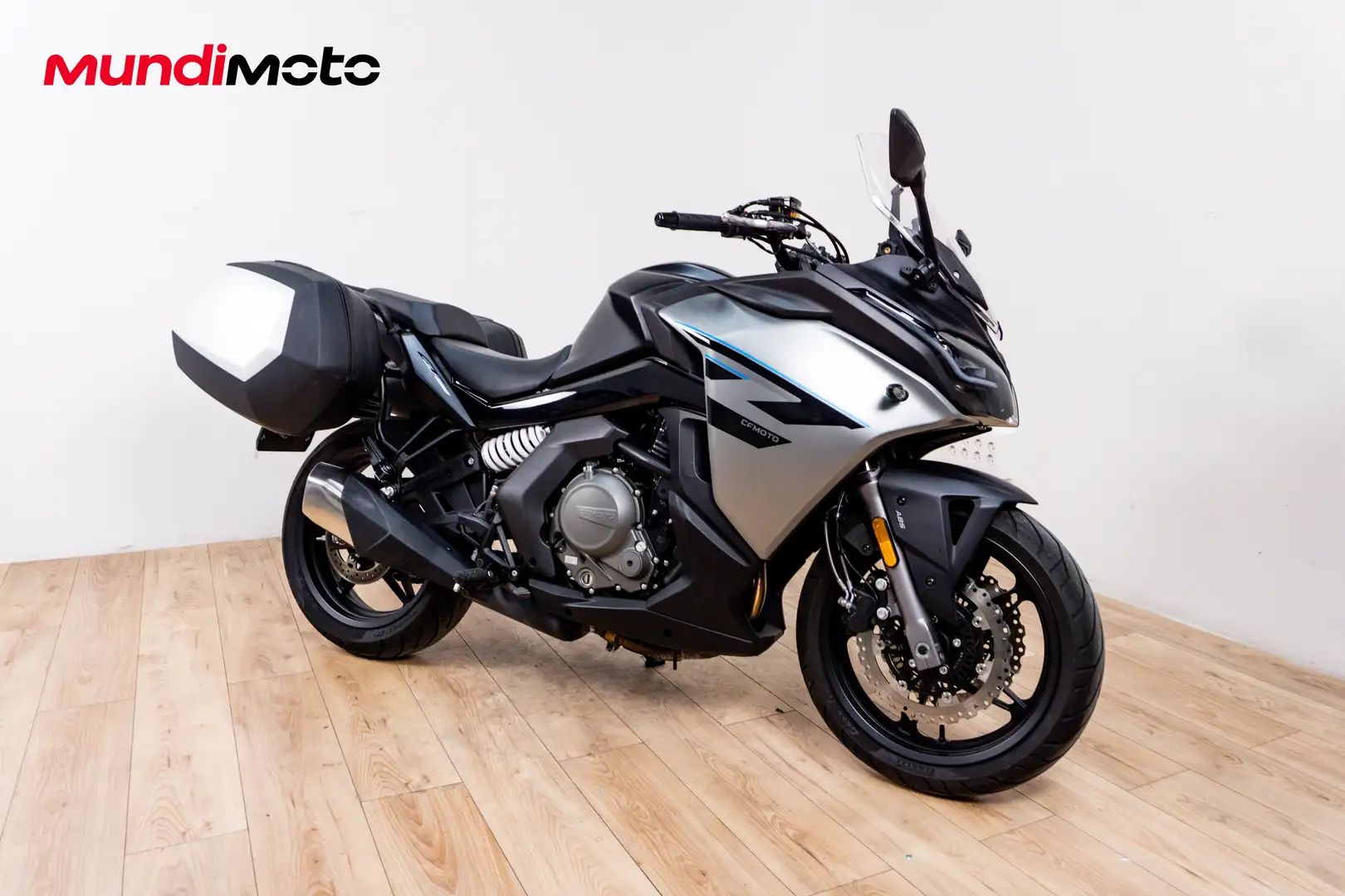 CFMOTO 650GT - 2