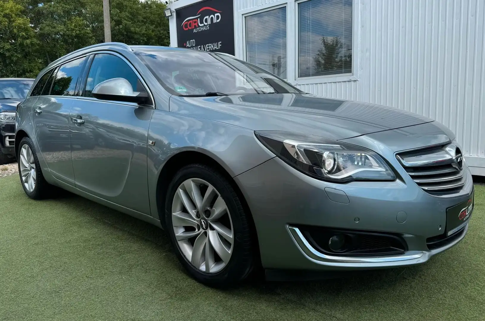Opel Insignia A Sports Tourer Business Innovation Silber - 1