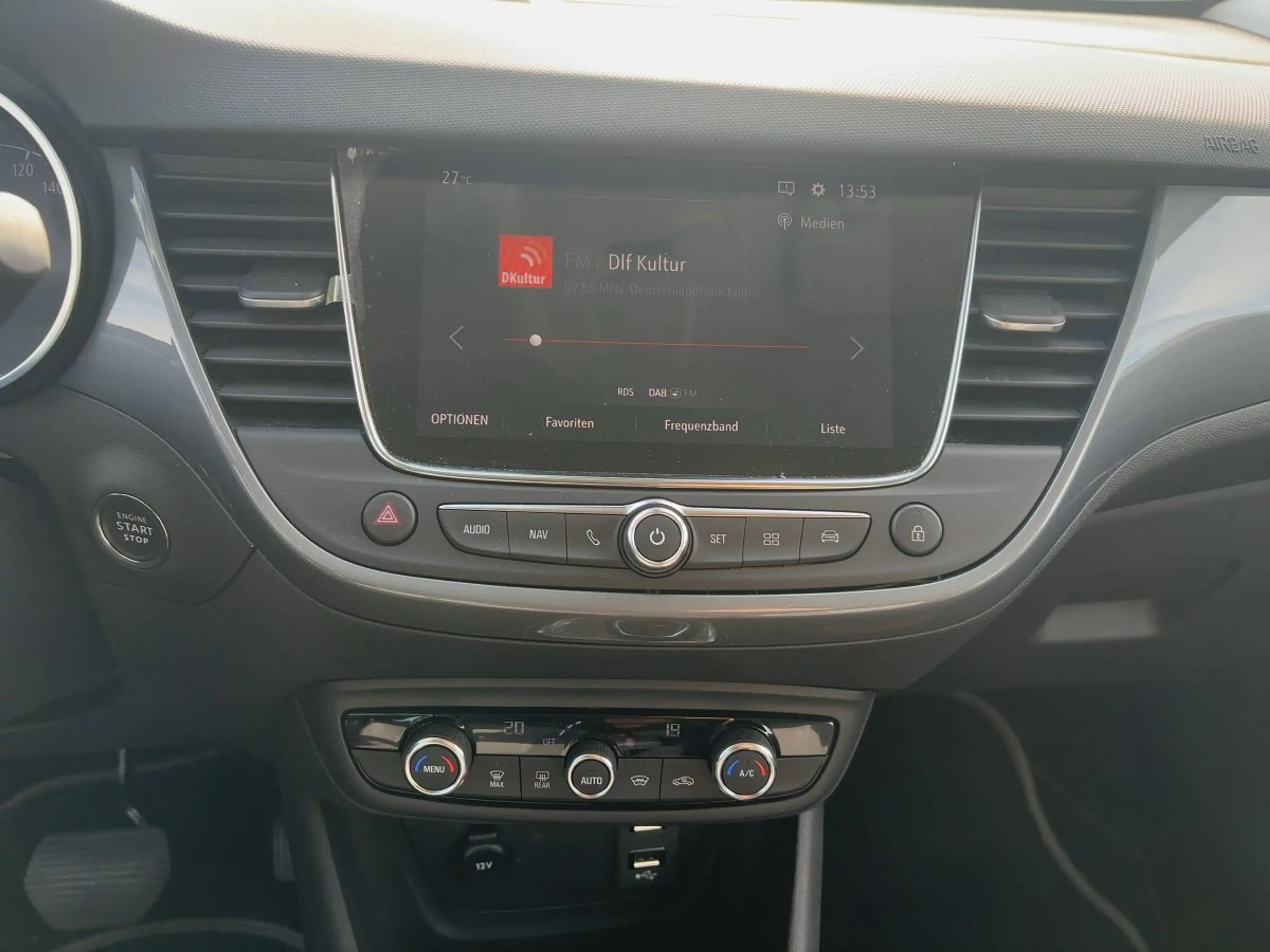 Opel Crossland Elegance LED+Kamera+Winterpaket — photo 13