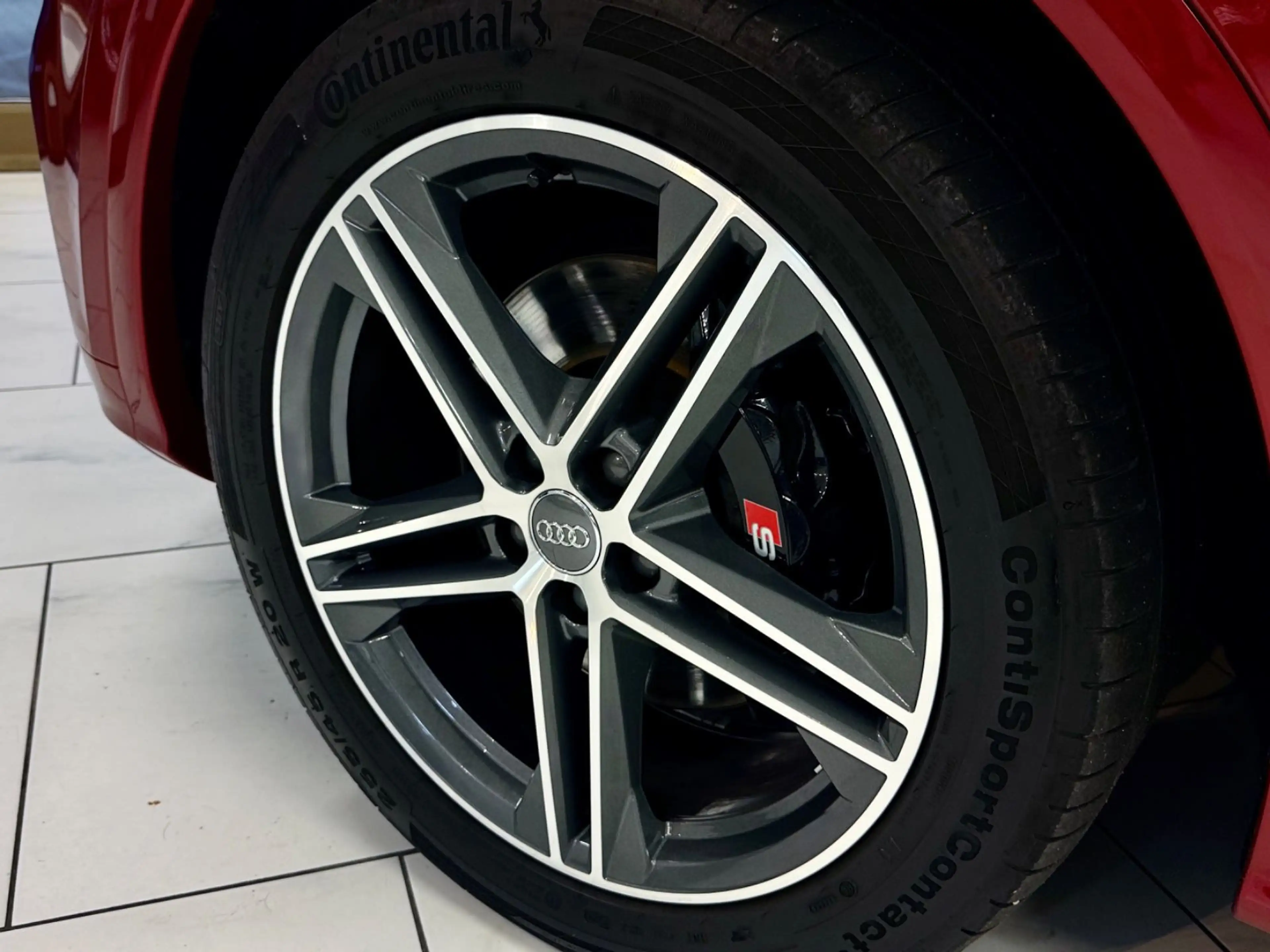 Audi SQ5 3.0 TFSI QUATTRO AHK LEDER NAVI B&O MATRIX — photo 8