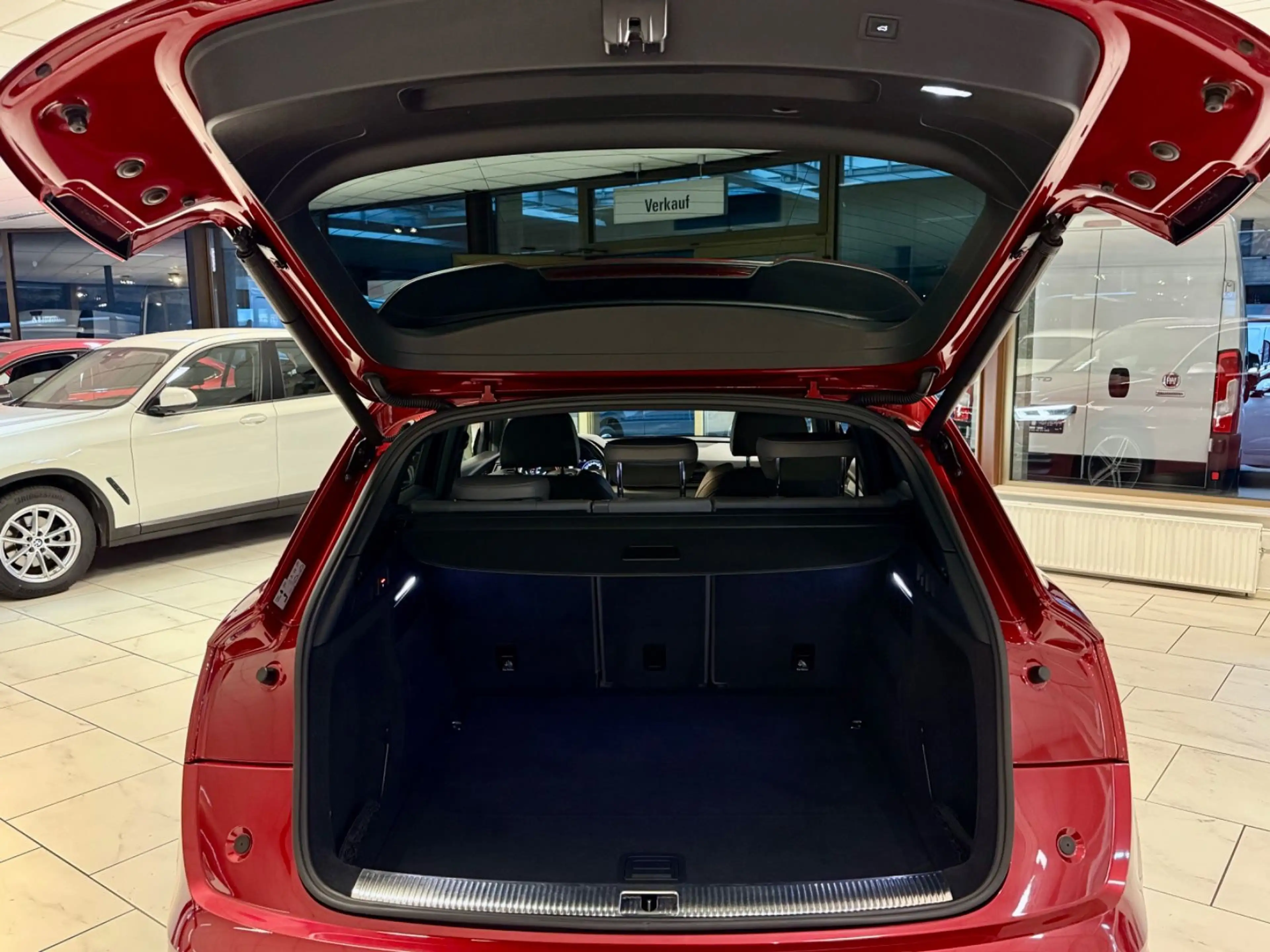 Audi SQ5 3.0 TFSI QUATTRO AHK LEDER NAVI B&O MATRIX — photo 13