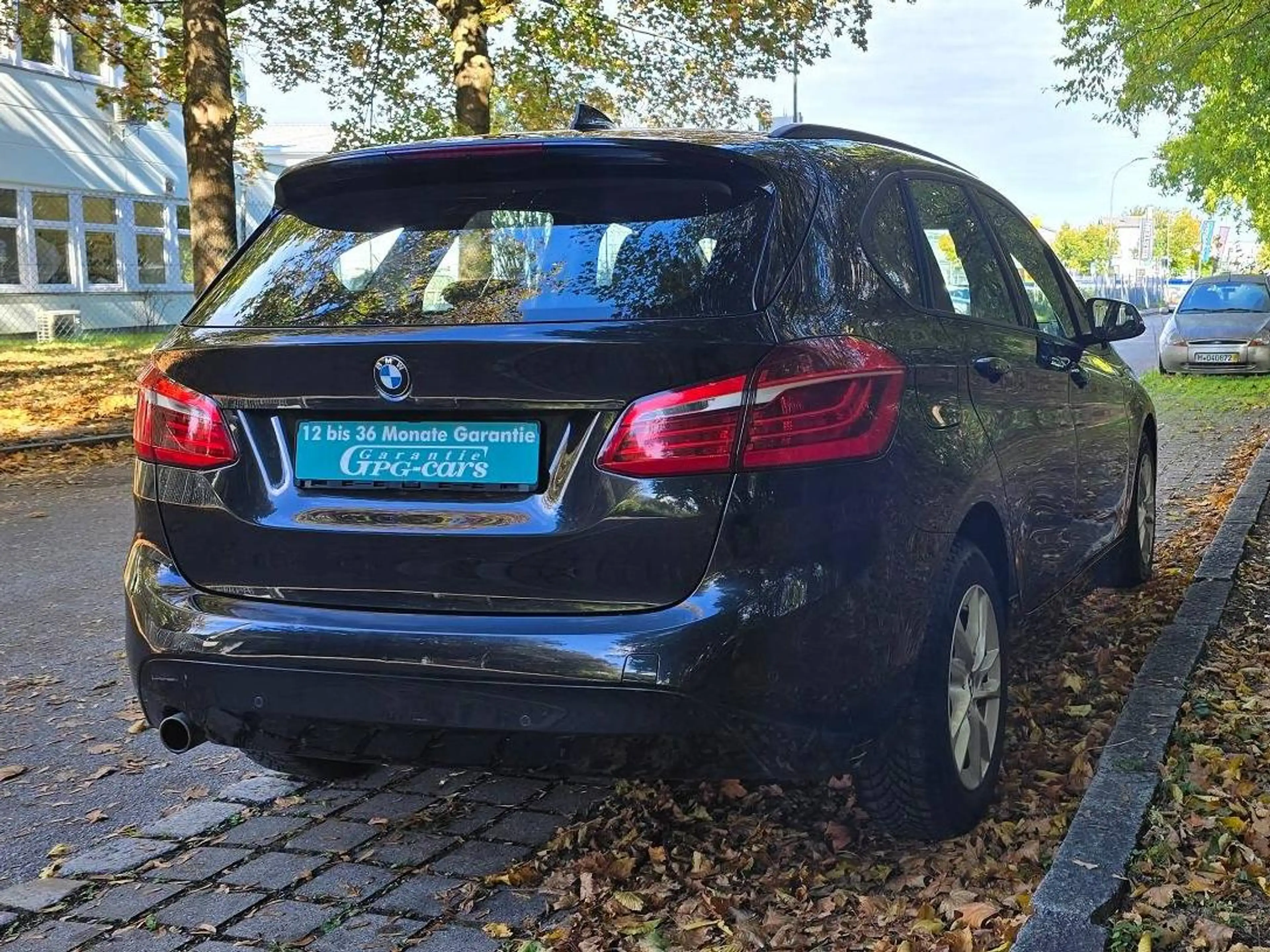 BMW 216 216d Active Tourer*TÜV-NEU*PDC*Klimaaut.* — photo 6