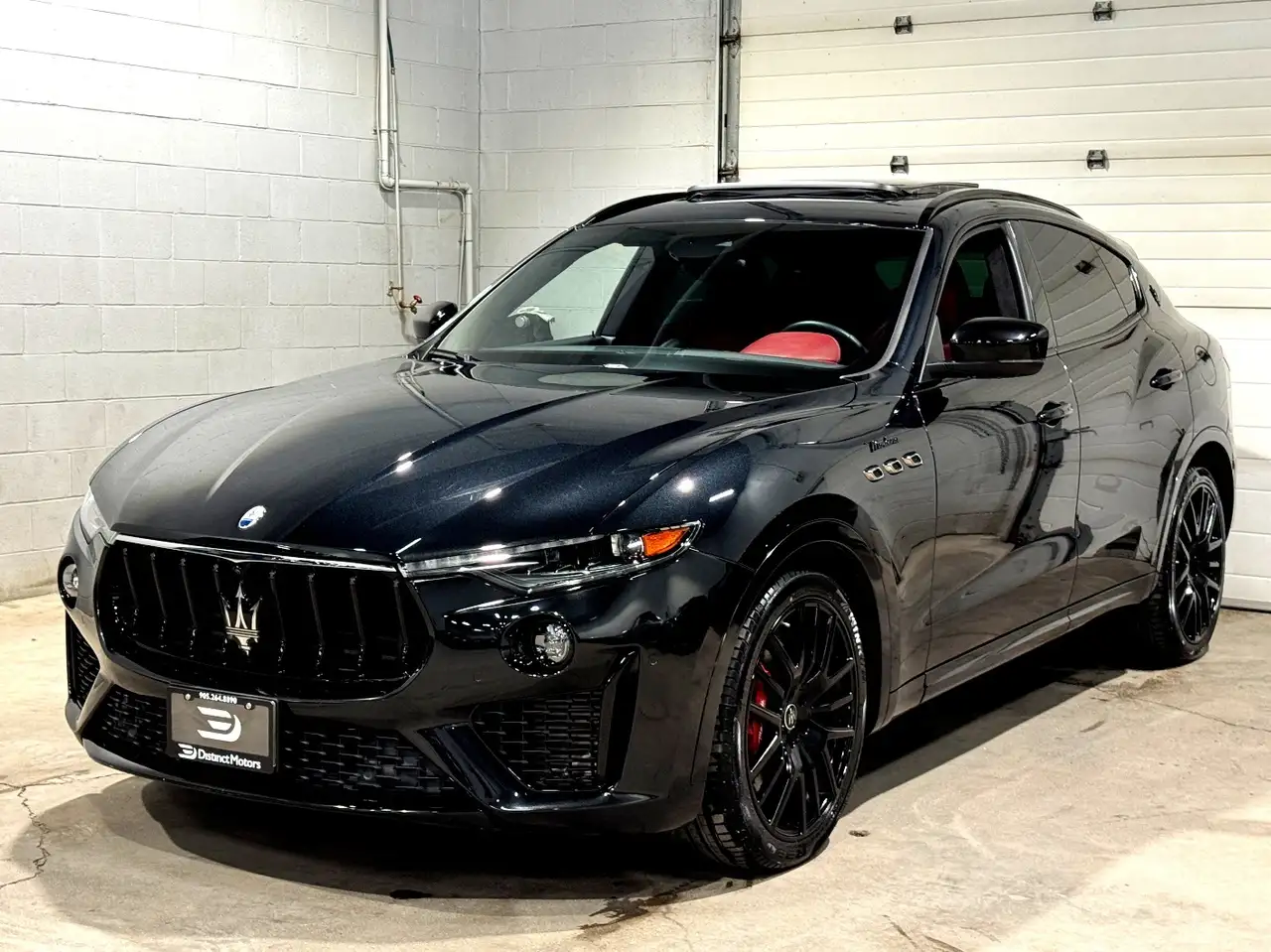 Maserati Levante снимка Maserati Levante