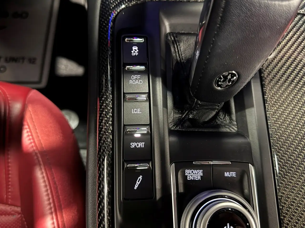 Maserati Levante снимка Maserati Levante
