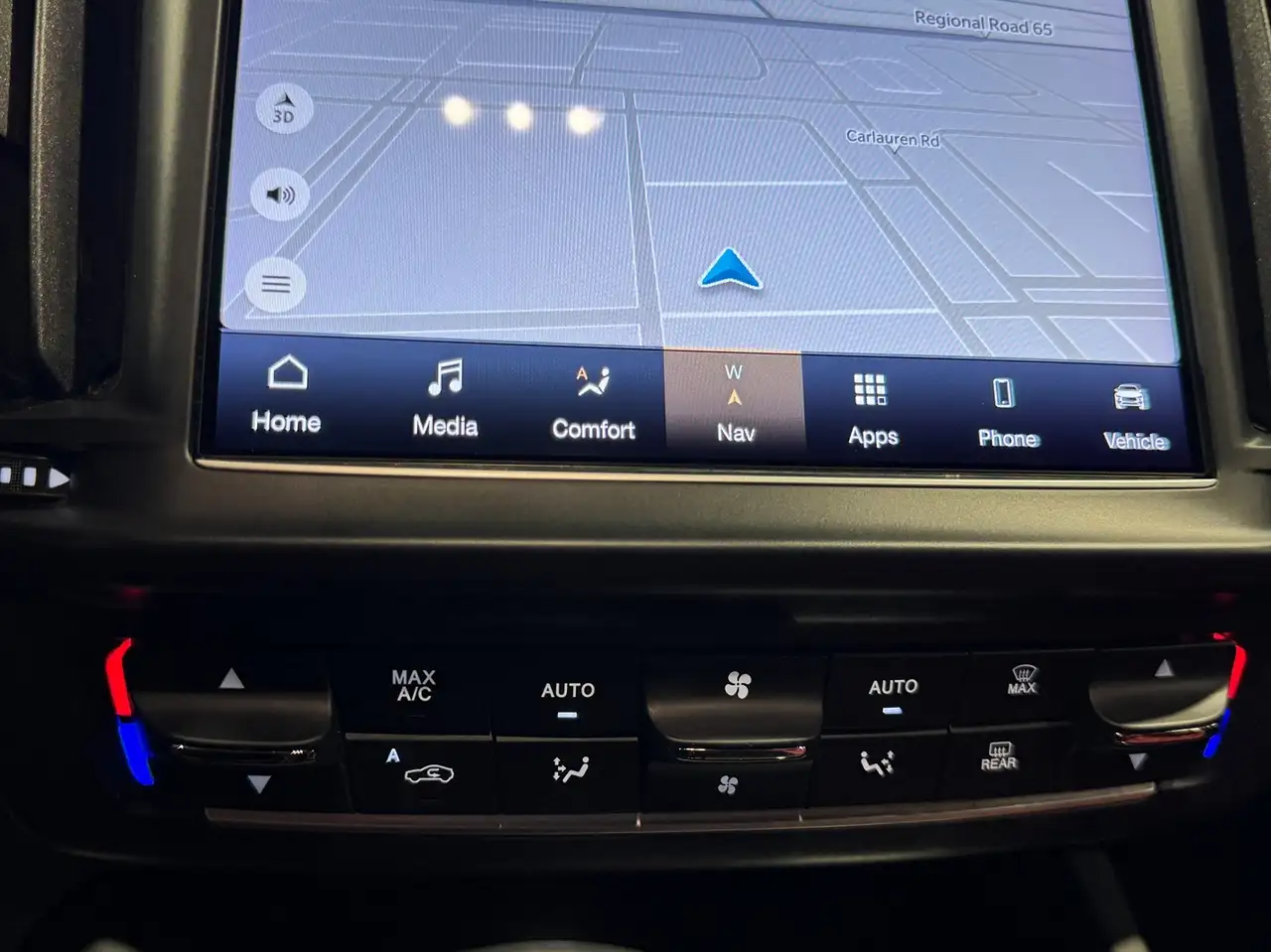 Maserati Levante снимка Maserati Levante