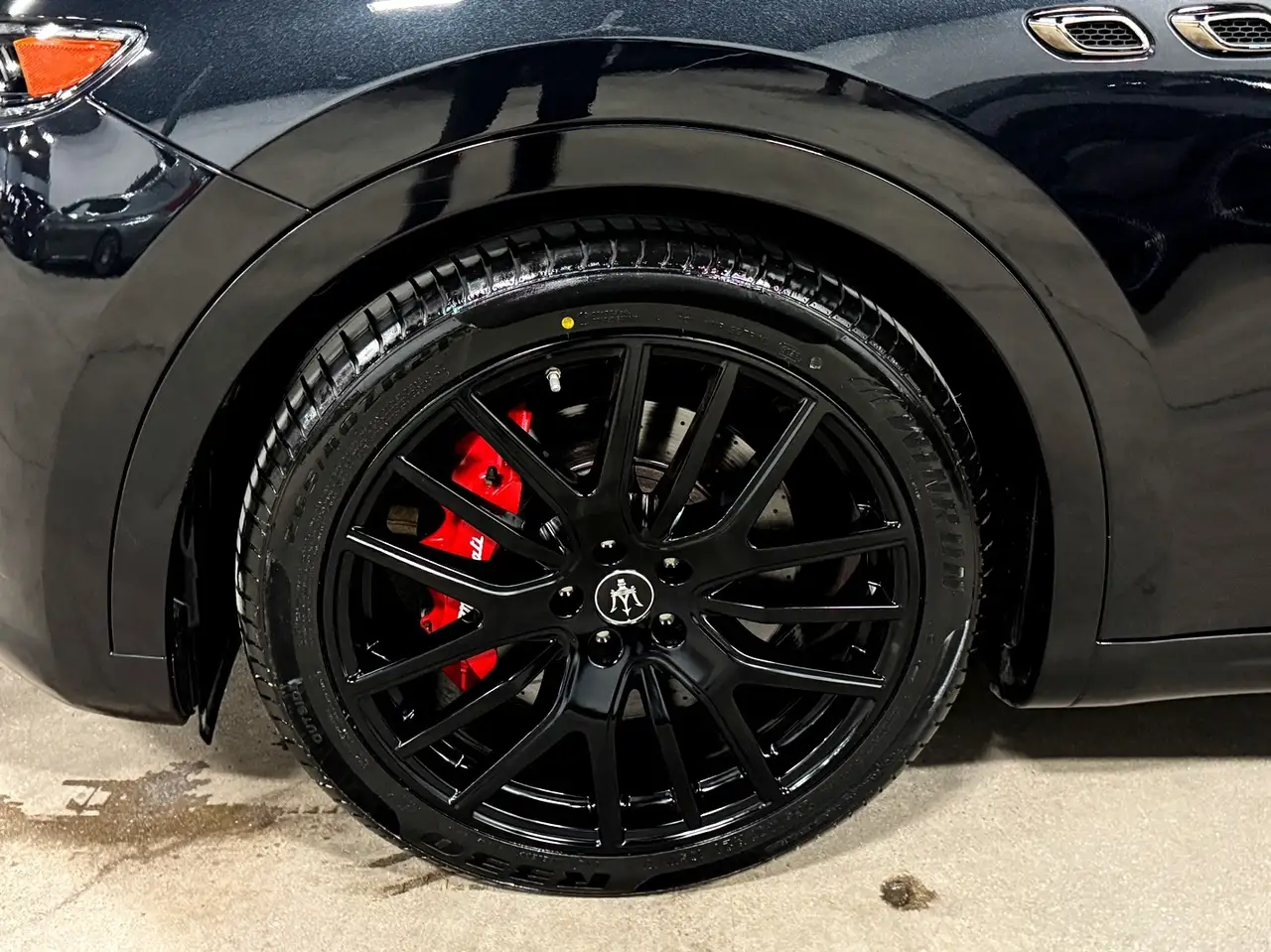 Maserati Levante снимка Maserati Levante