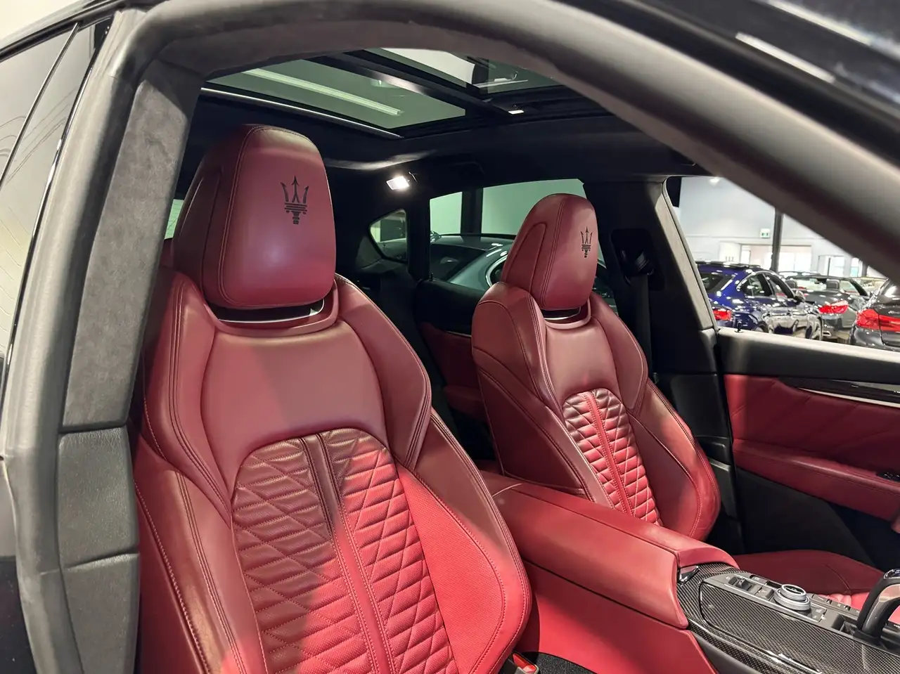 Maserati Levante снимка Maserati Levante