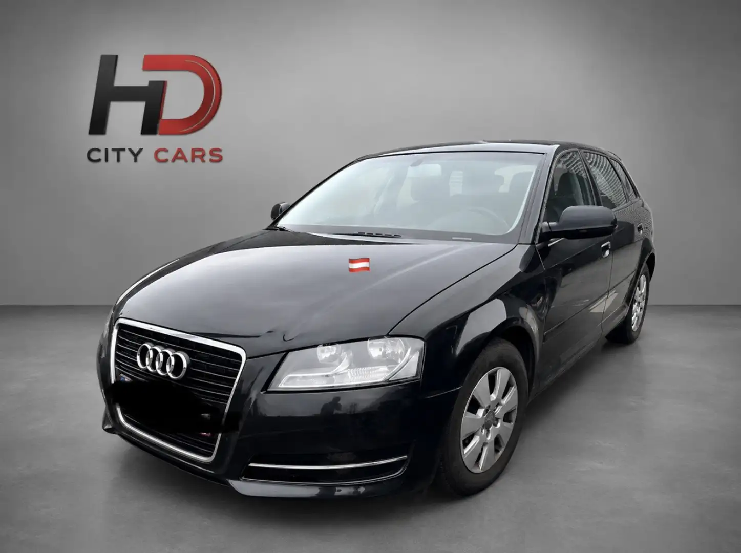 Audi A3 SB Attraction 1,6 TDI DPF ERSTBESITZ/ - 1