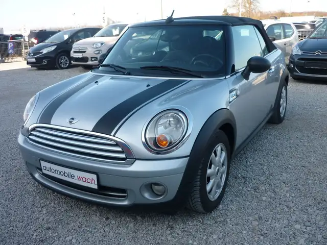 MINI Cooper Cabrio 1.6 Chili Leder TÜV:12/27!