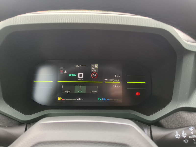 Dacia Duster Hybrid 155 Extreme SHZ LED RFK PDC — photo 14