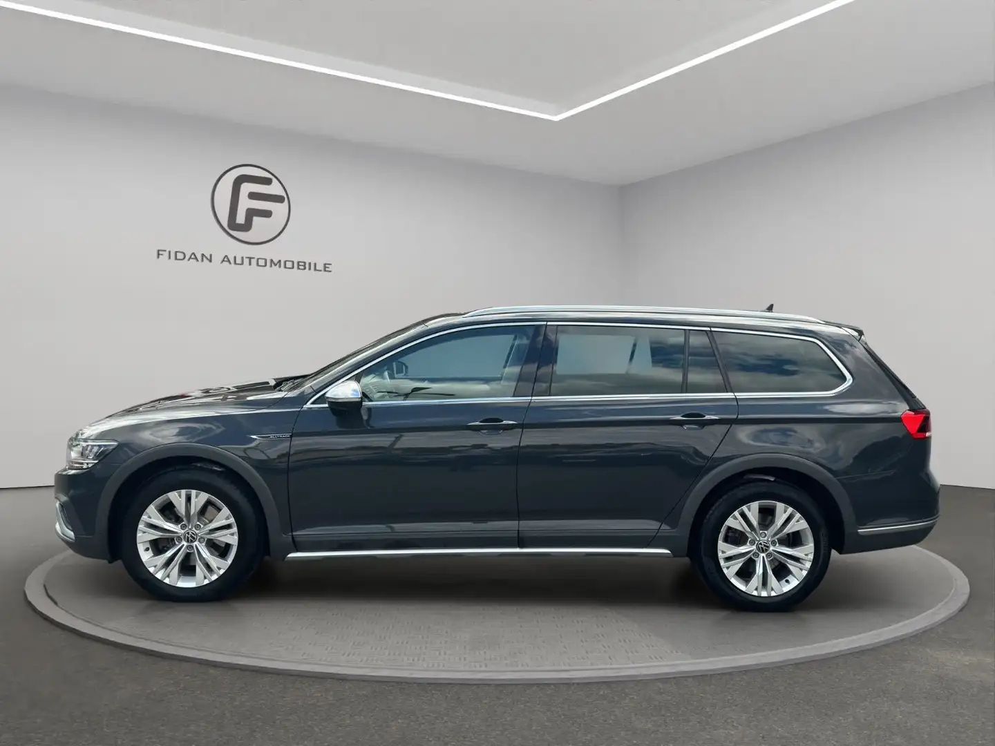 Volkswagen Passat Alltrack Passat Variant Alltrack 4M*Pano*Virtual*AHK*LED* Gris - 2