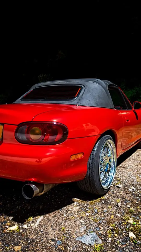 Mazda MX-5 1.9i 16V, foto 3