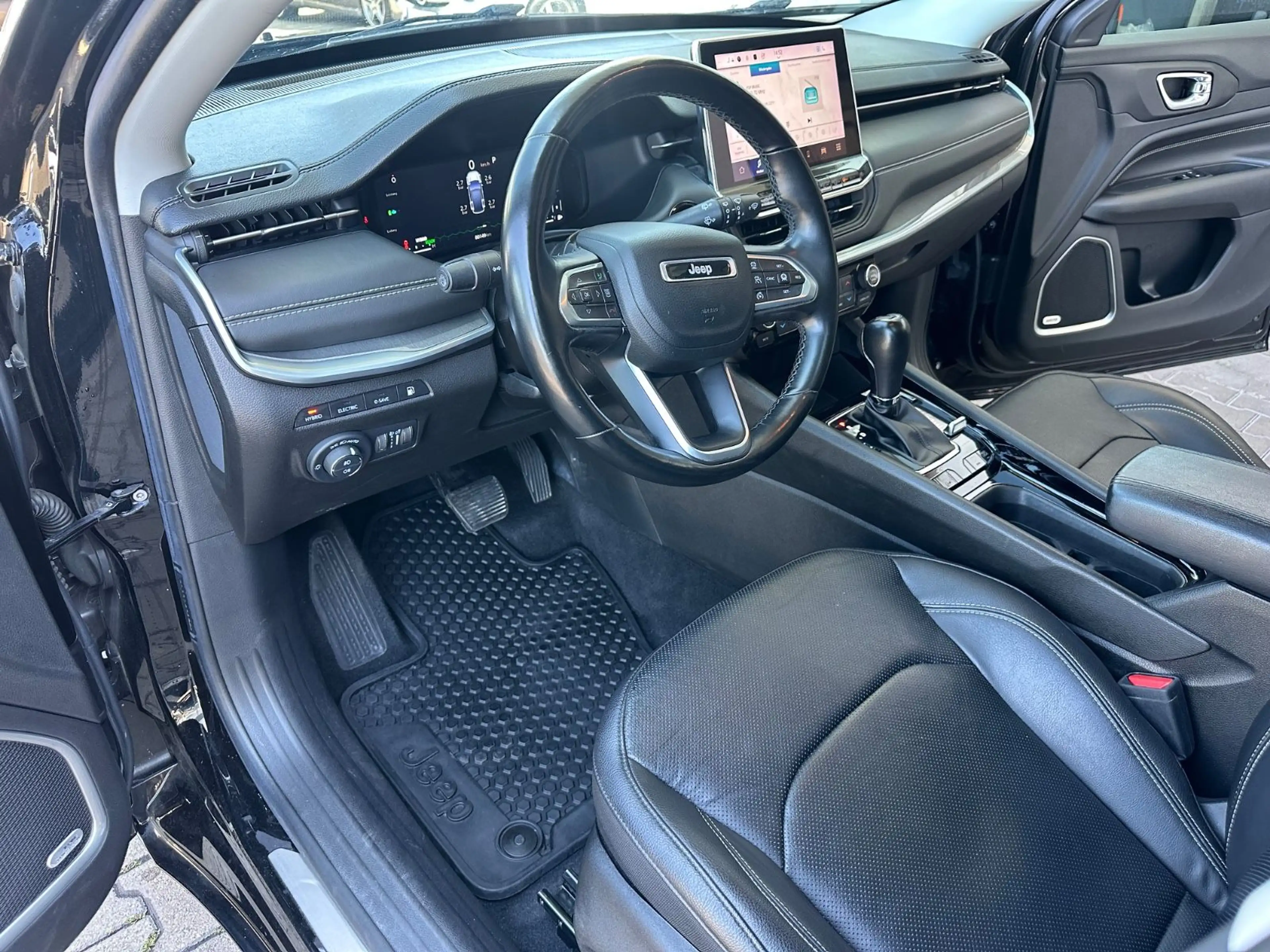 Jeep Compass S Plug-In Hybrid 4WD Panorama/Leder/R-Ka — photo 6