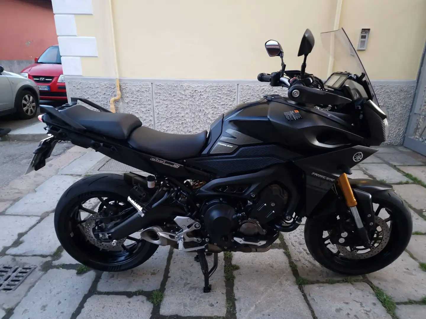 Yamaha Tracer 900 Black - 1