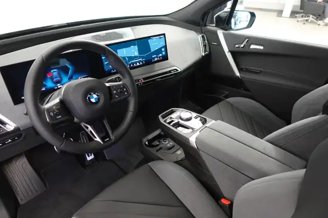 BMW iX xDrive45 I20 Ansicht 9