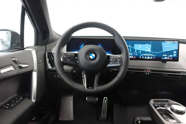 BMW iX xDrive45 I20 Ansicht 14