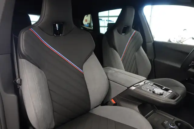 BMW iX xDrive45 I20 Ansicht 8