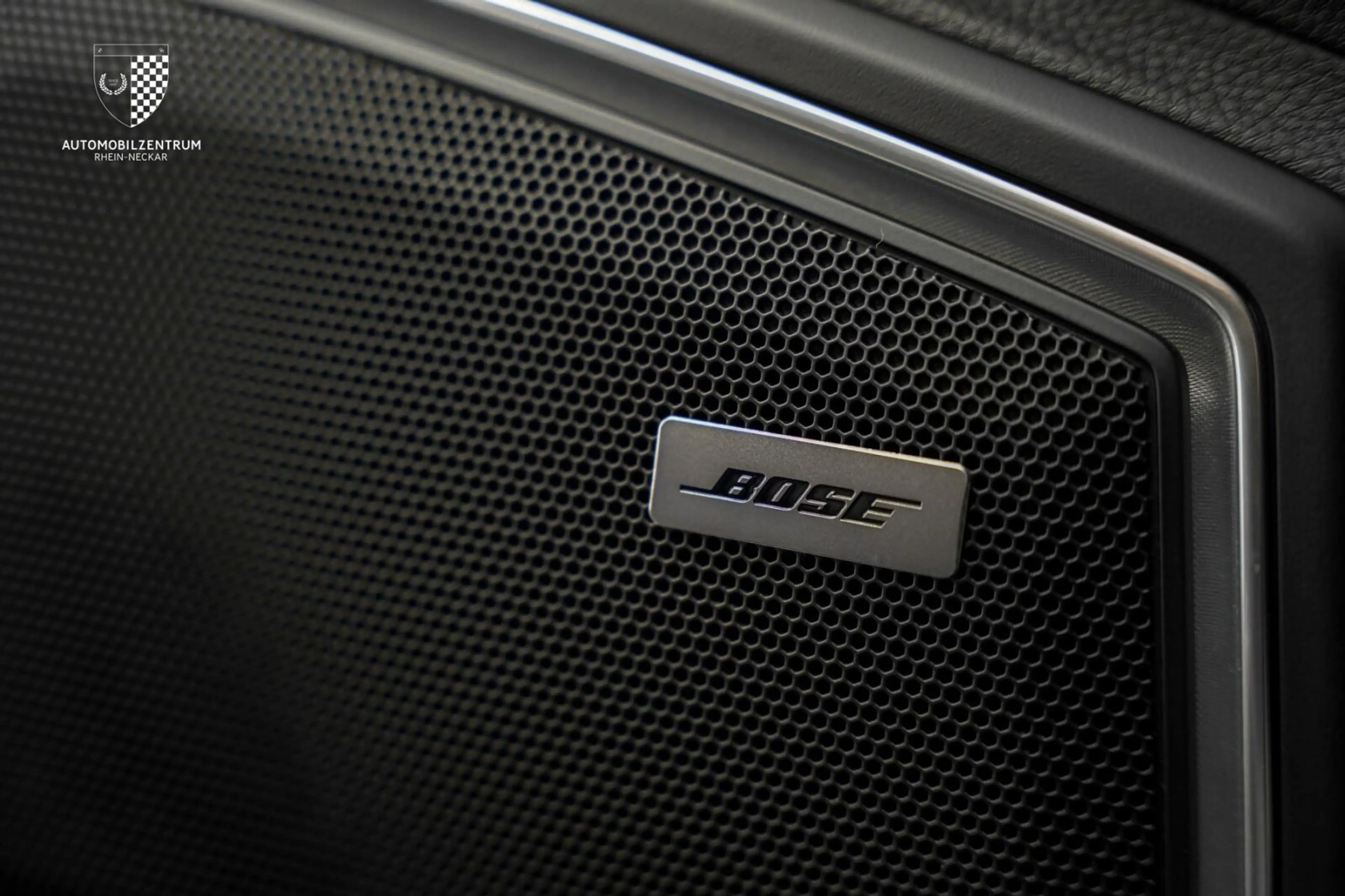 Porsche Panamera Panamera 4 E-Hybrid Platinum Edition SportDesign — photo 10