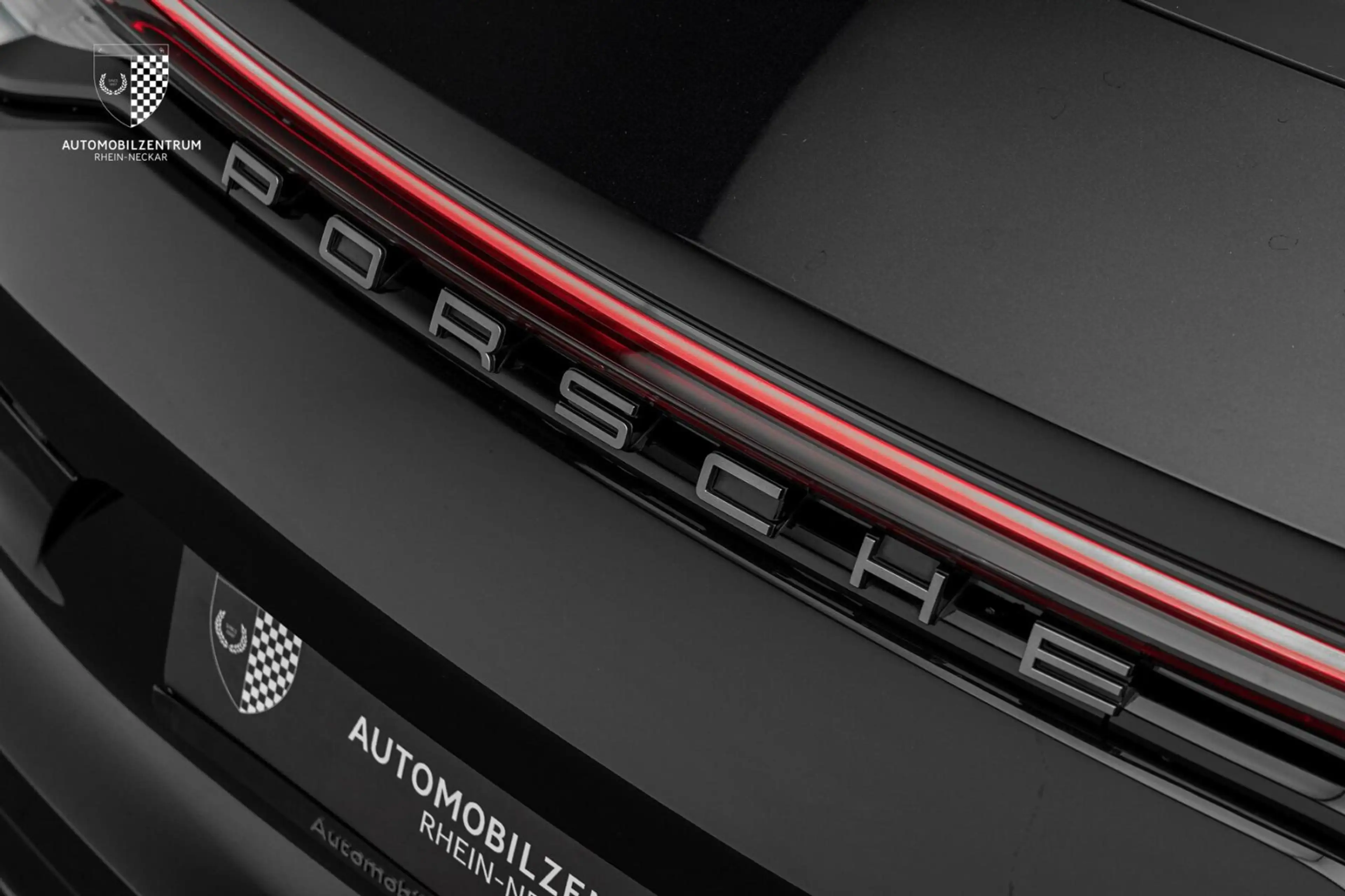 Porsche Panamera Panamera 4 E-Hybrid Platinum Edition SportDesign — photo 7