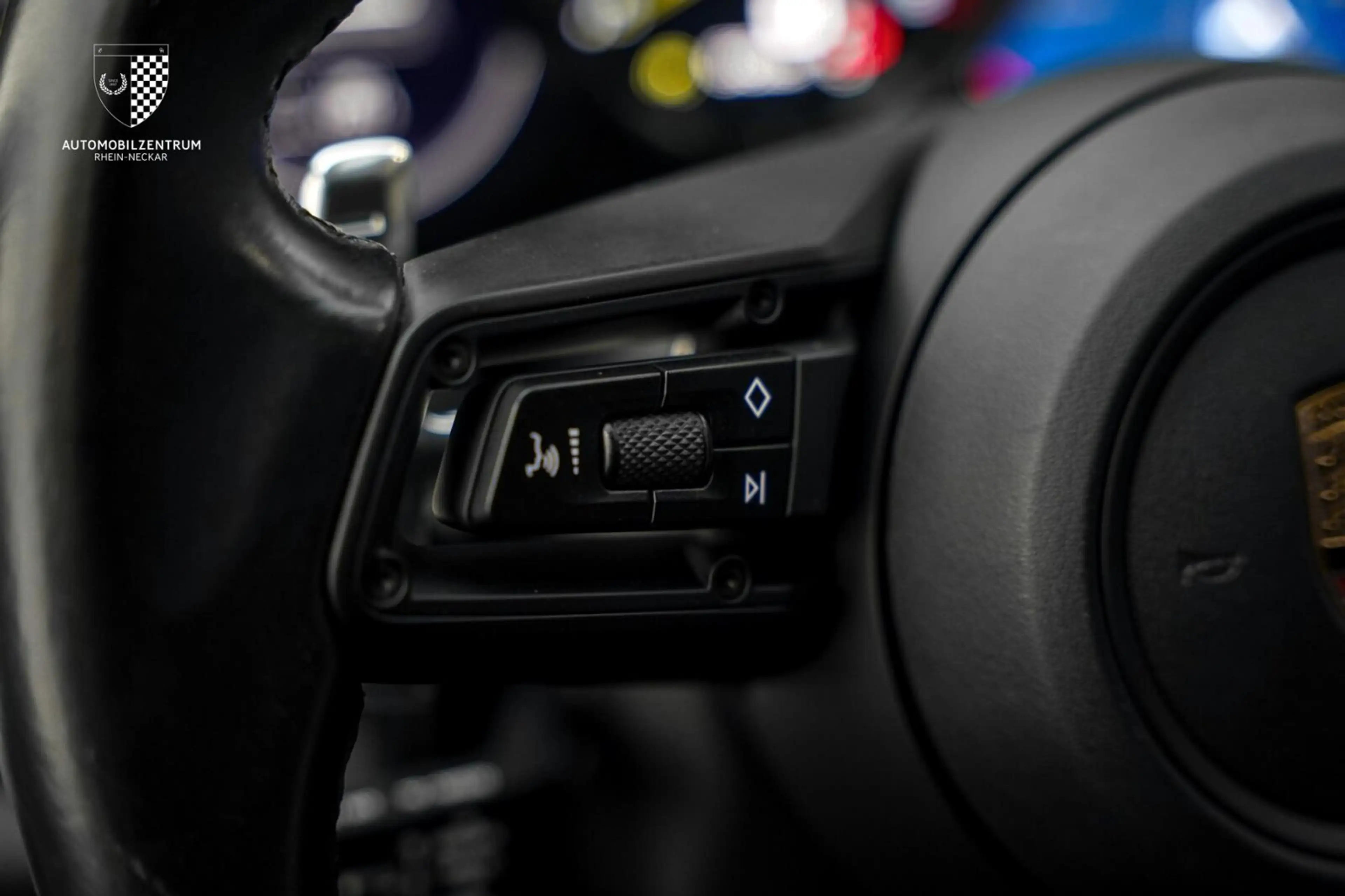 Porsche Panamera Panamera 4 E-Hybrid Platinum Edition SportDesign — photo 14