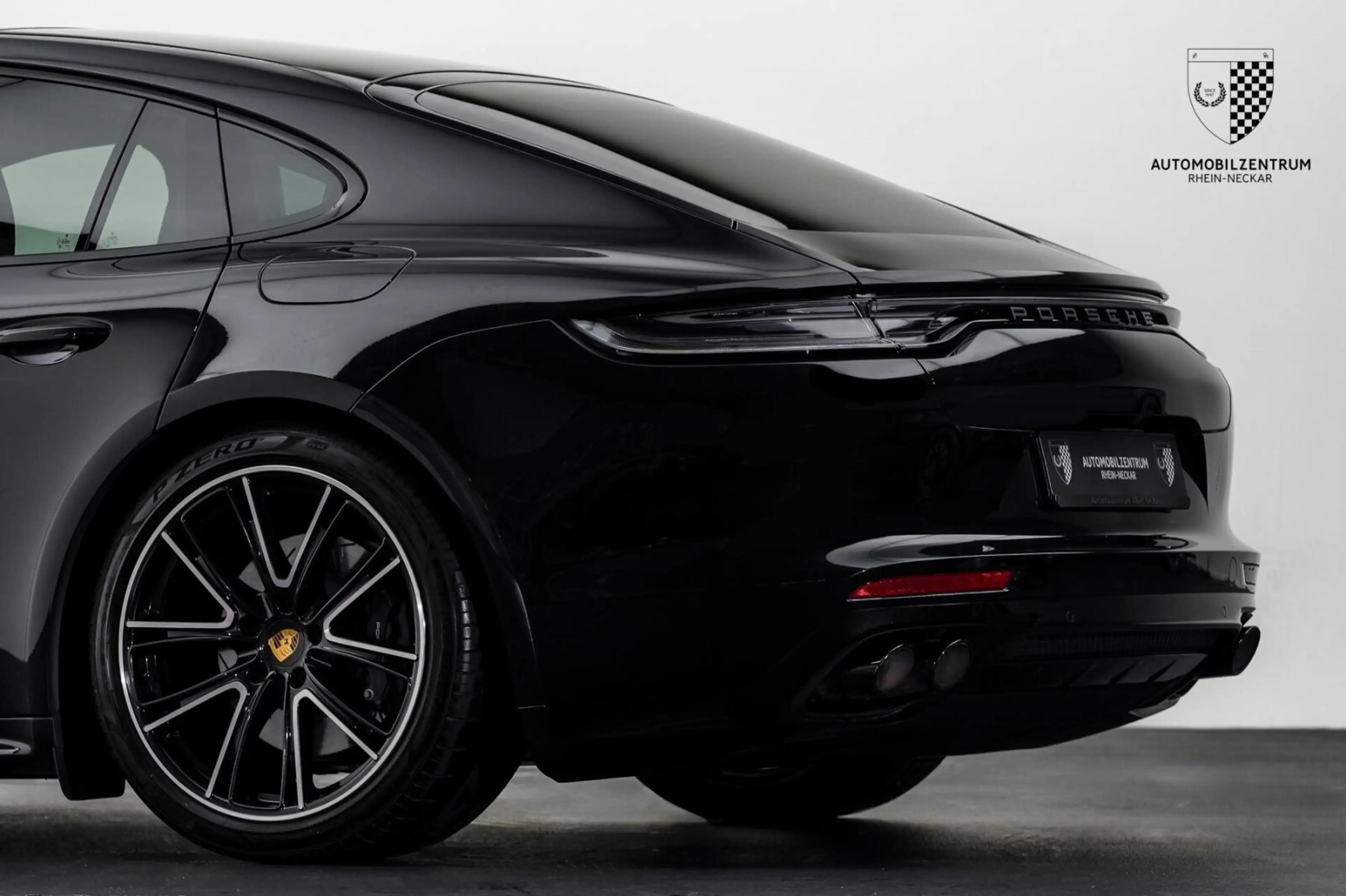 Porsche Panamera Panamera 4 E-Hybrid Platinum Edition SportDesign — photo 6