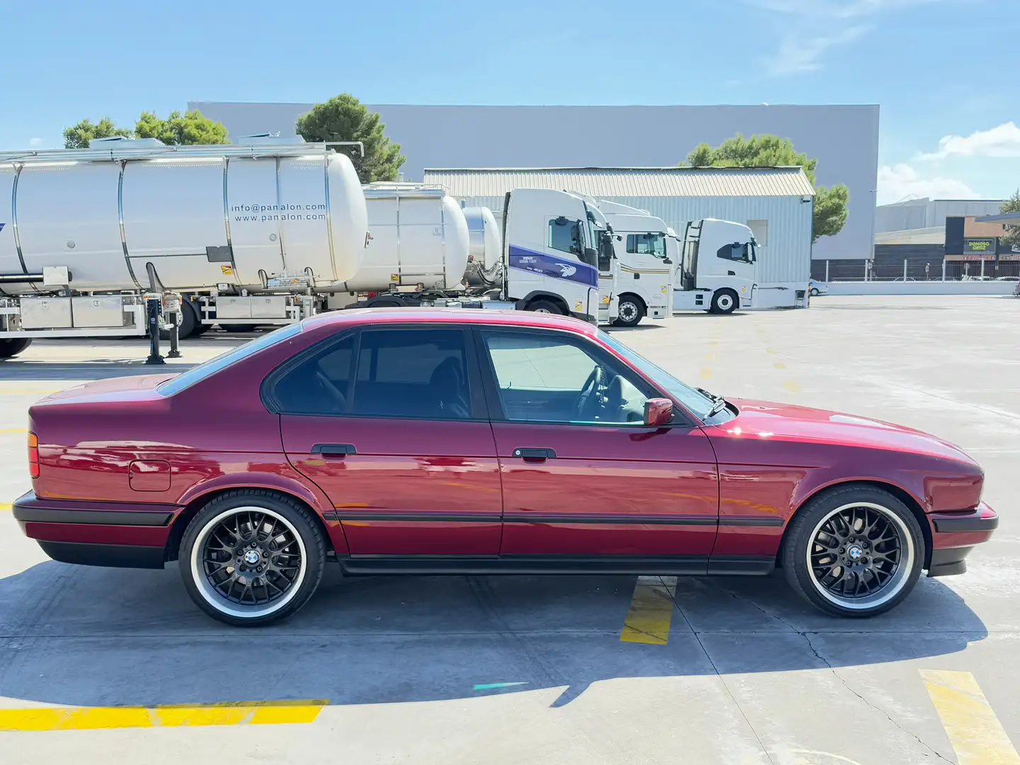 BMW 540 540i Aut. Rojo - 2