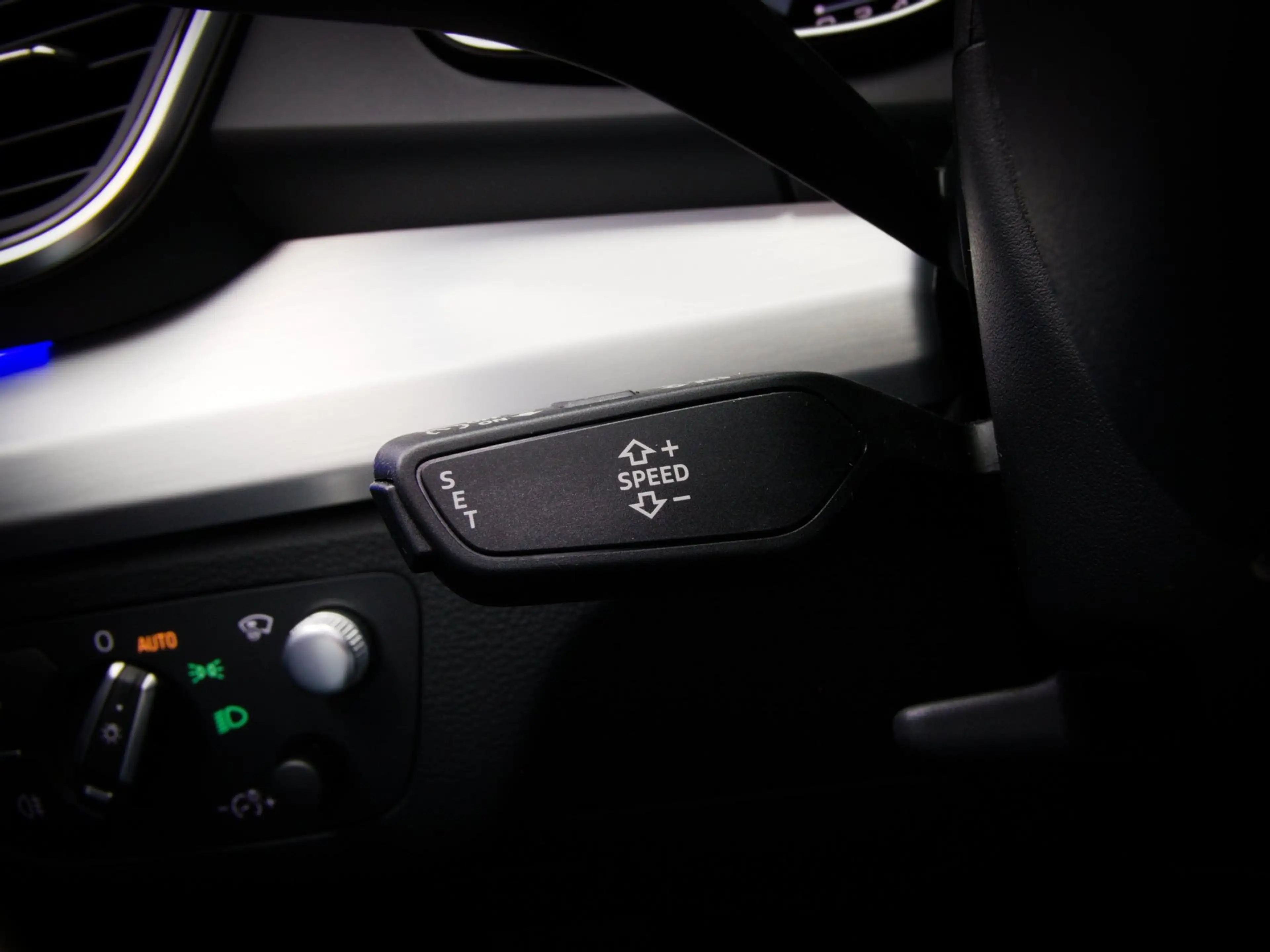 Audi Q5 55 TFSI e S-Line Edition Competition (PANO, B&O, H — photo 49