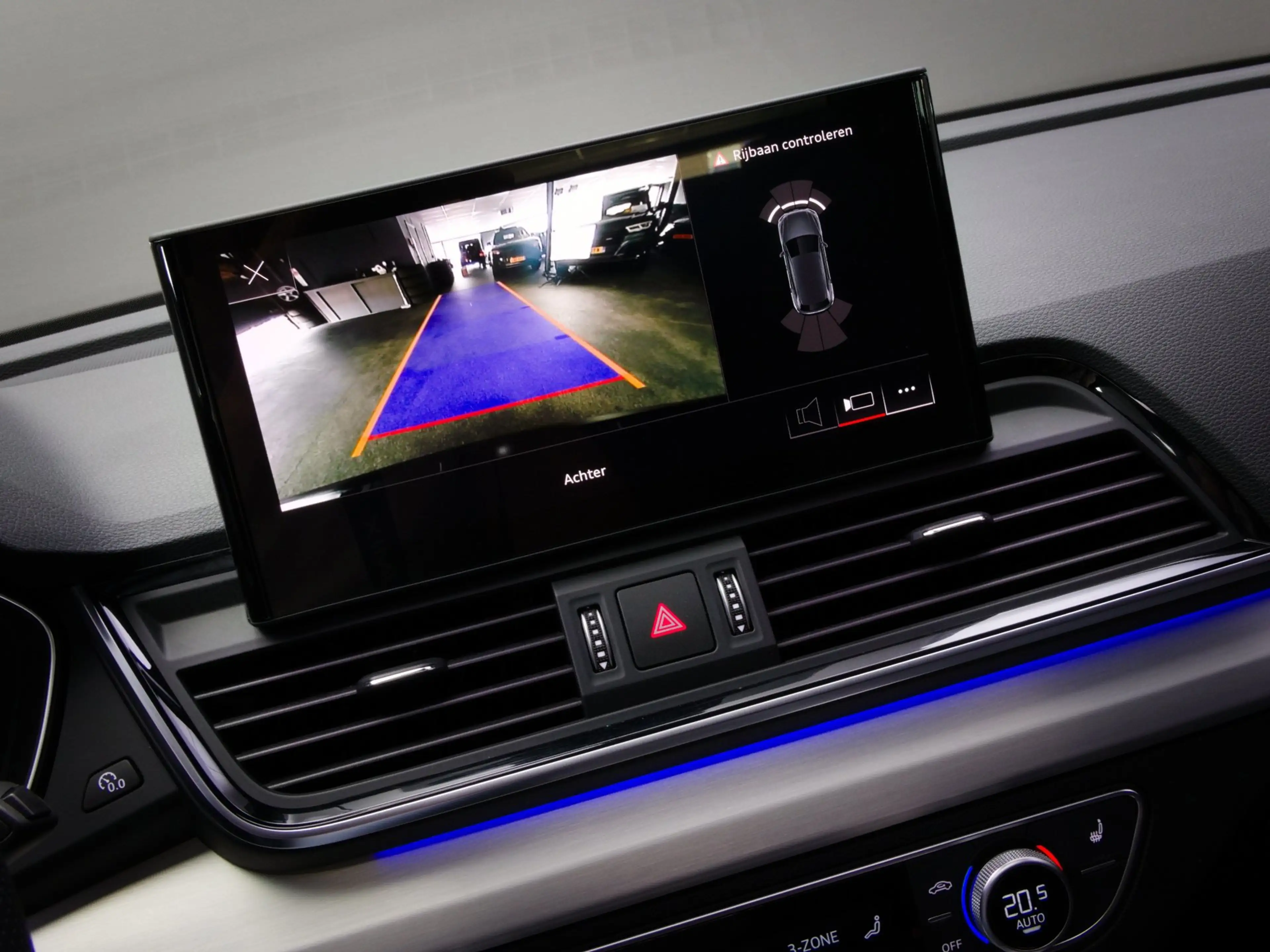 Audi Q5 55 TFSI e S-Line Edition Competition (PANO, B&O, H — photo 23