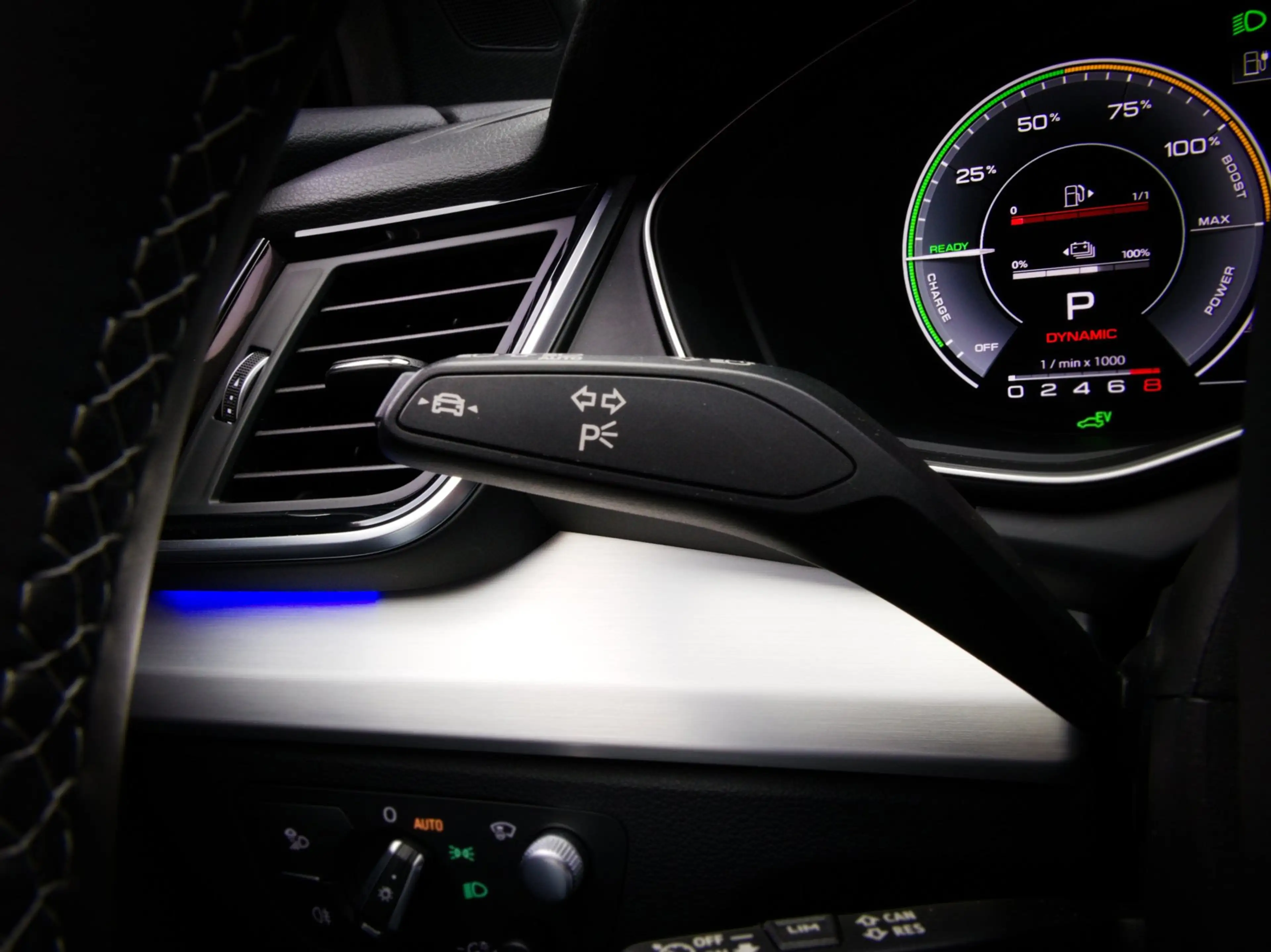 Audi Q5 55 TFSI e S-Line Edition Competition (PANO, B&O, H — photo 43