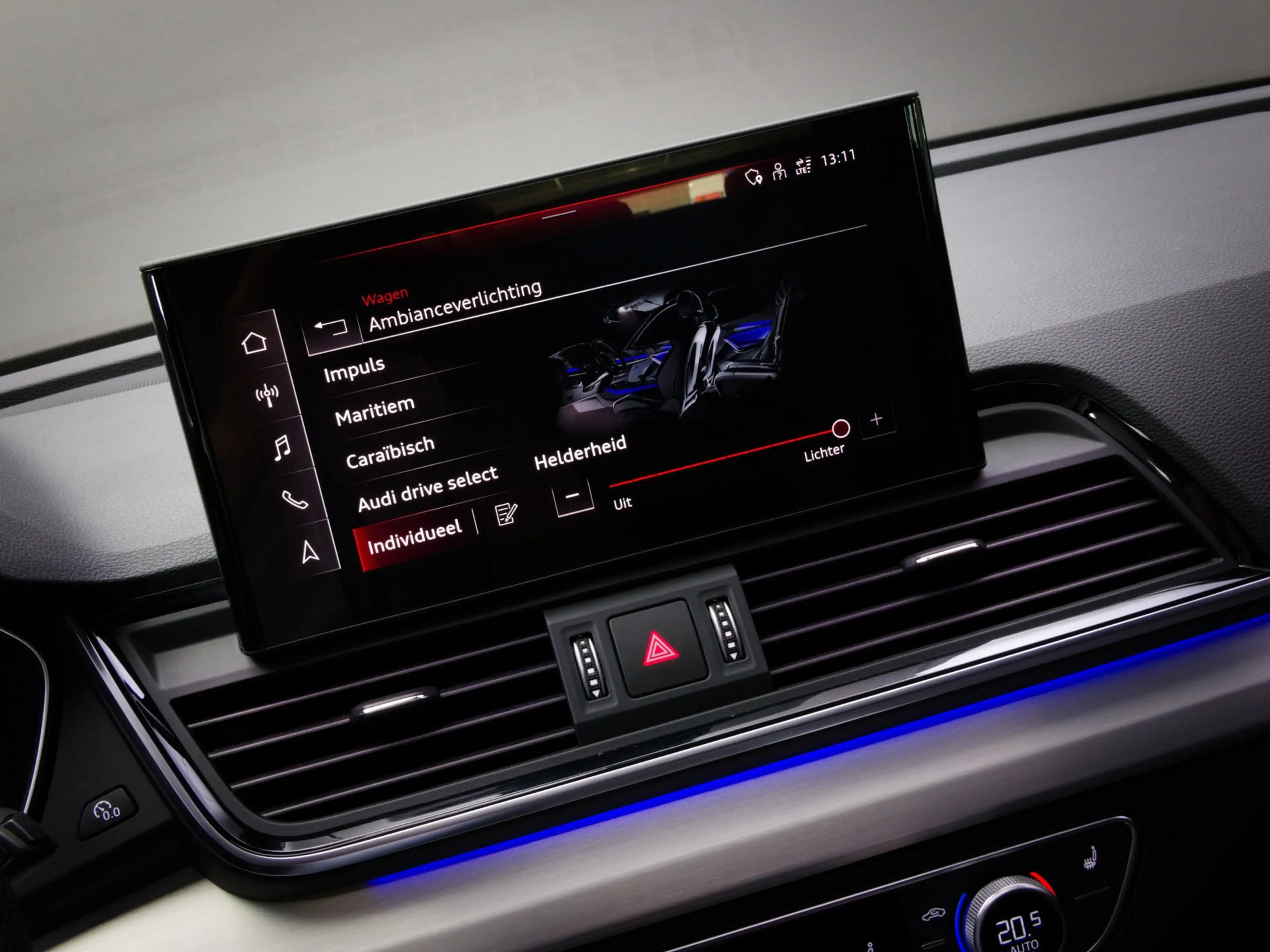 Audi Q5 55 TFSI e S-Line Edition Competition (PANO, B&O, H — photo 37